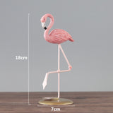 3 Style Resin Flamingo Figurine Modern Simulation Animal Statue For Home Decoration Wedding Party Ornament Valentines Gift